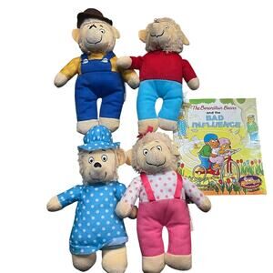 Berenstain Bears Plush Dolls Lot Of 4 PBS Kids Papa,Mama, Bro & Sister Bear Book